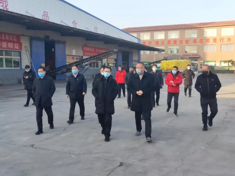 縣長(zhǎng)申琳調(diào)研旭瑞集團(tuán)疫情防控、復(fù)工復(fù)產(chǎn)情況！